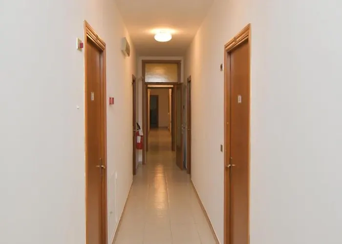 Pensionat Residenza Antiche Mura 3*